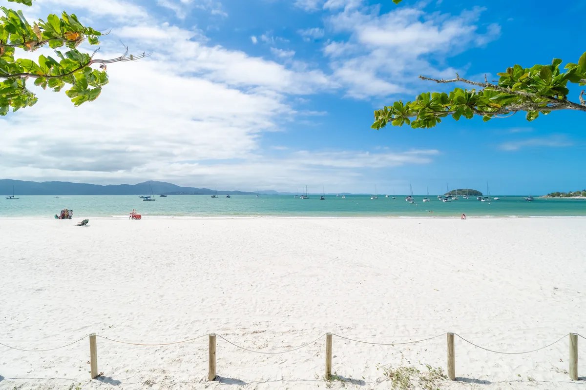 Vista para o mar a partir de um apartamento Entreorlas